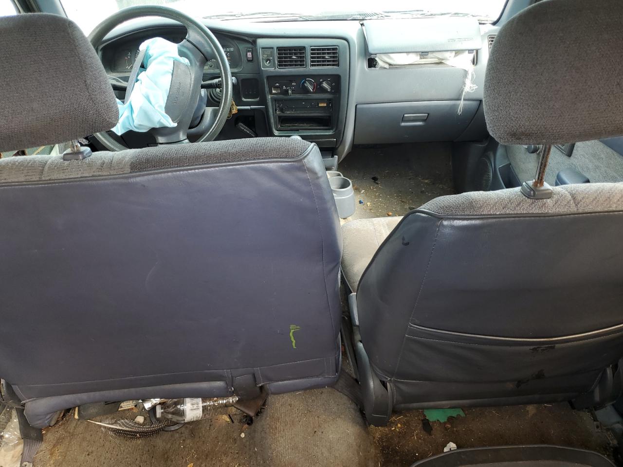 1998 Toyota Tacoma Xtracab VIN: 4TAVL52NXWZ161961 Lot: 81605965