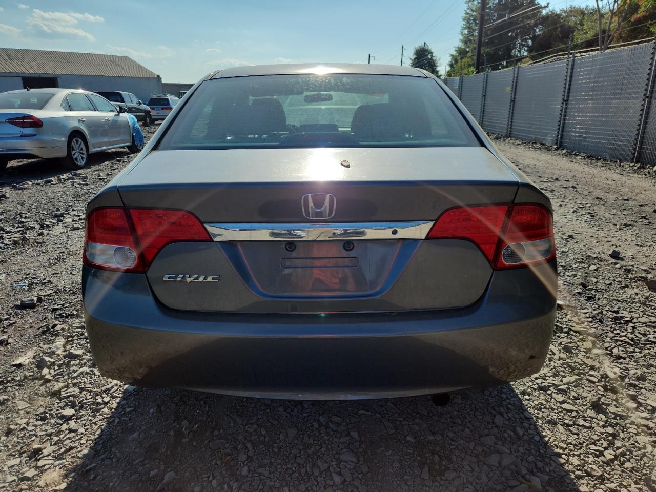 2010 Honda Civic Lx VIN: 2HGFA1F55AH330117 Lot: 81039985