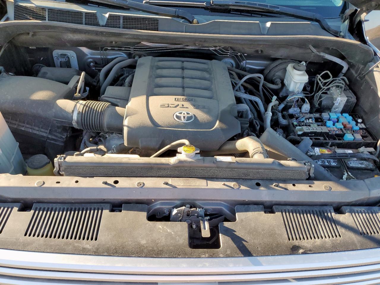 2016 Toyota Tundra Crewmax Limited VIN: 5TFHW5F19GX550958 Lot: 71803155