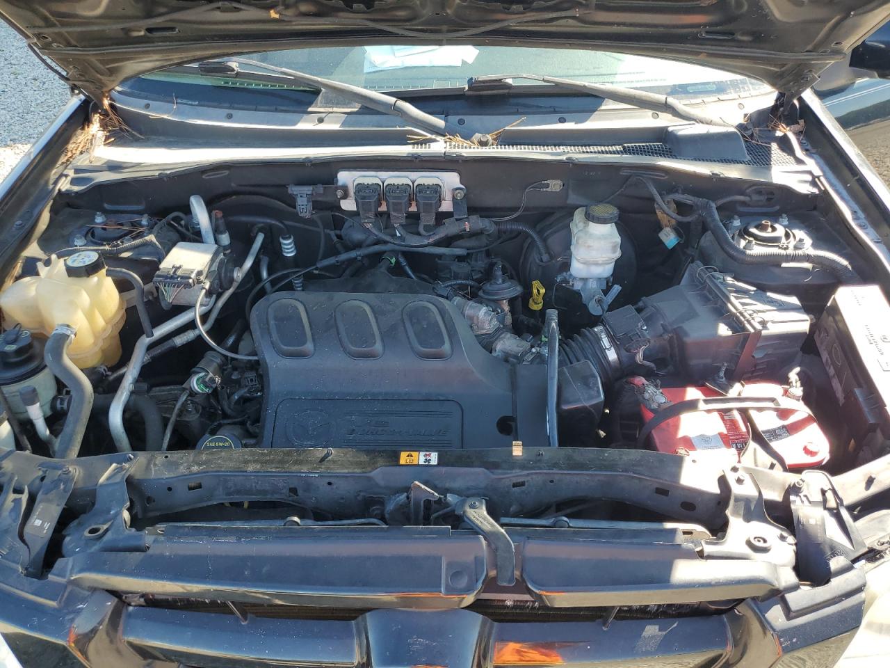 2005 Mazda Tribute S VIN: 4F2CZ94155KM50166 Lot: 84463955