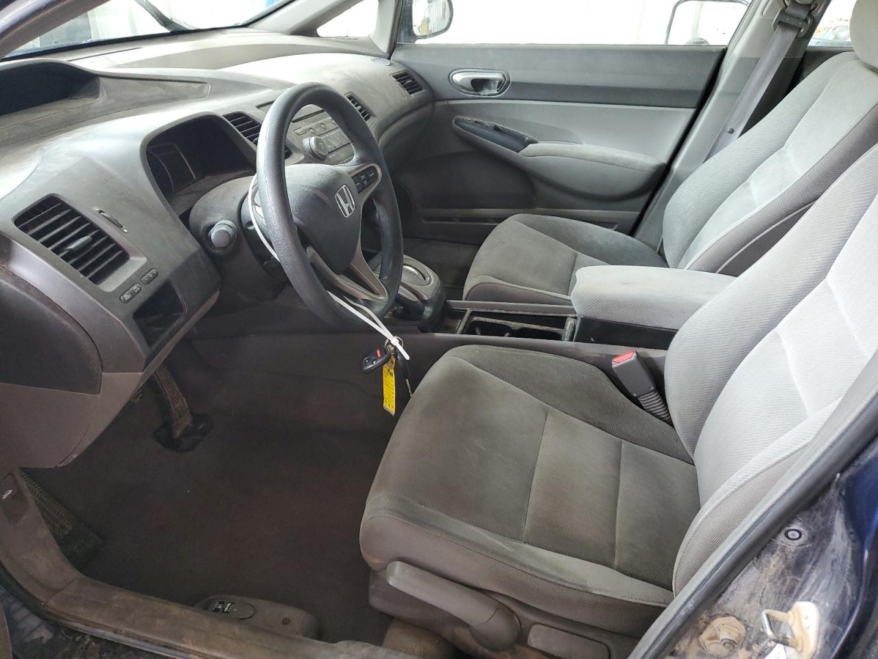 2009 Honda Civic Lx VIN: 19XFA16579E002073 Lot: 84615795