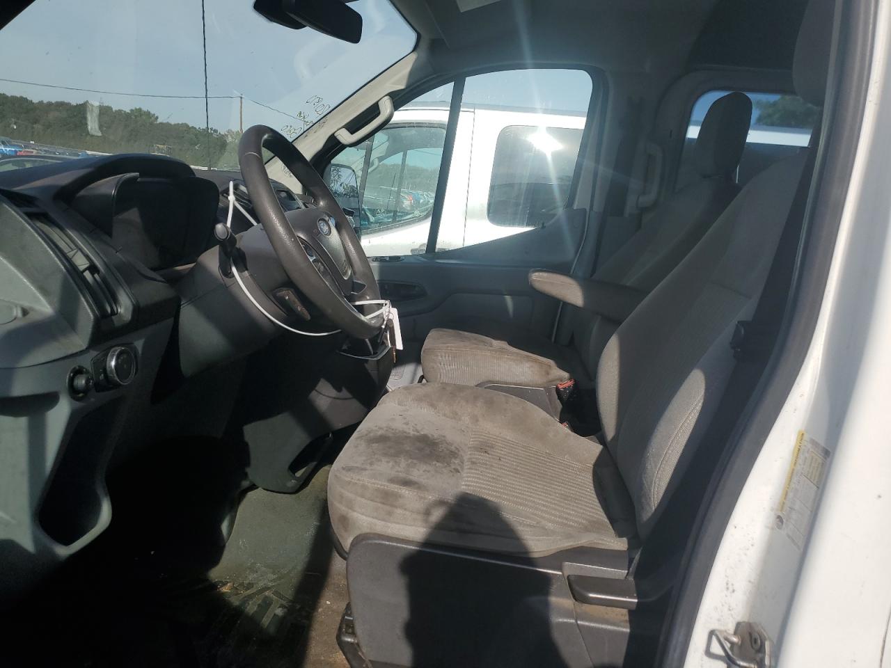 2016 Ford Transit T-250 VIN: 1FTYR1ZM3GKA70708 Lot: 84651455