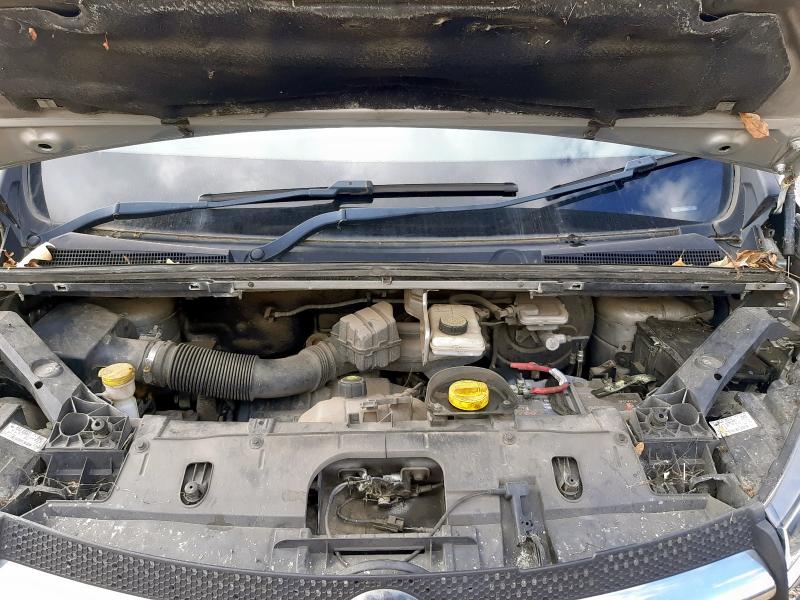 2015 VAUXHALL VIVARO 2900 CDTI 