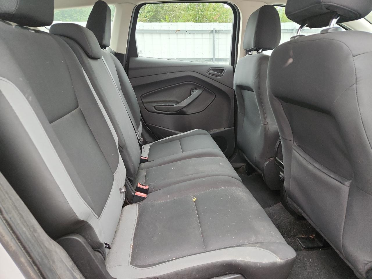 2014 Ford Escape S VIN: 1FMCU0F73EUC81597 Lot: 81425215