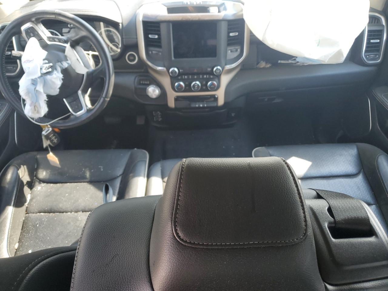 2022 Ram 1500 Laramie VIN: 1C6RREJM8NN187582 Lot: 84638035