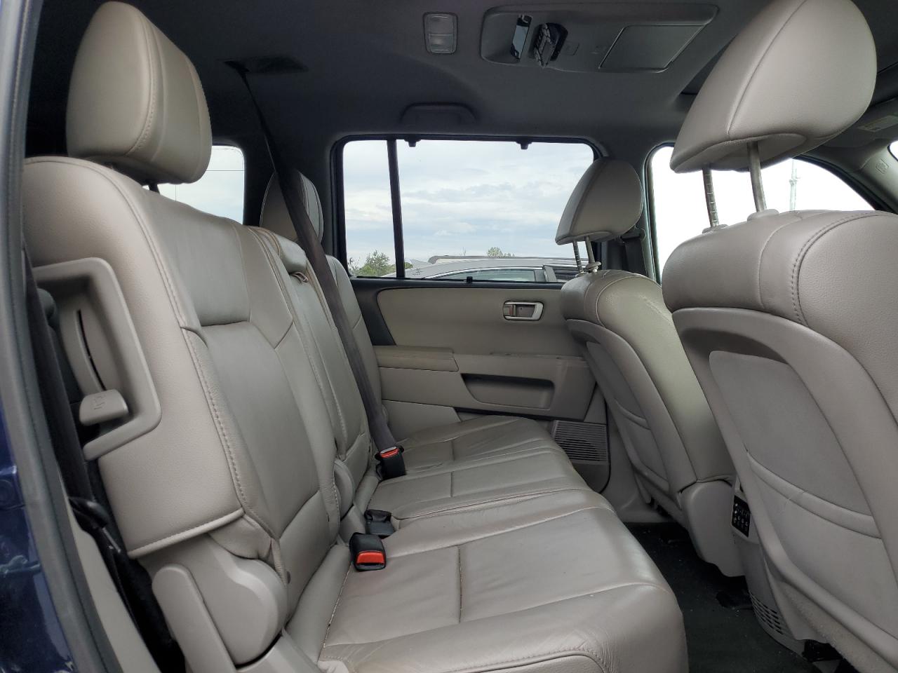 2015 Honda Pilot Touring VIN: 5FNYF4H92FB047357 Lot: 80491915