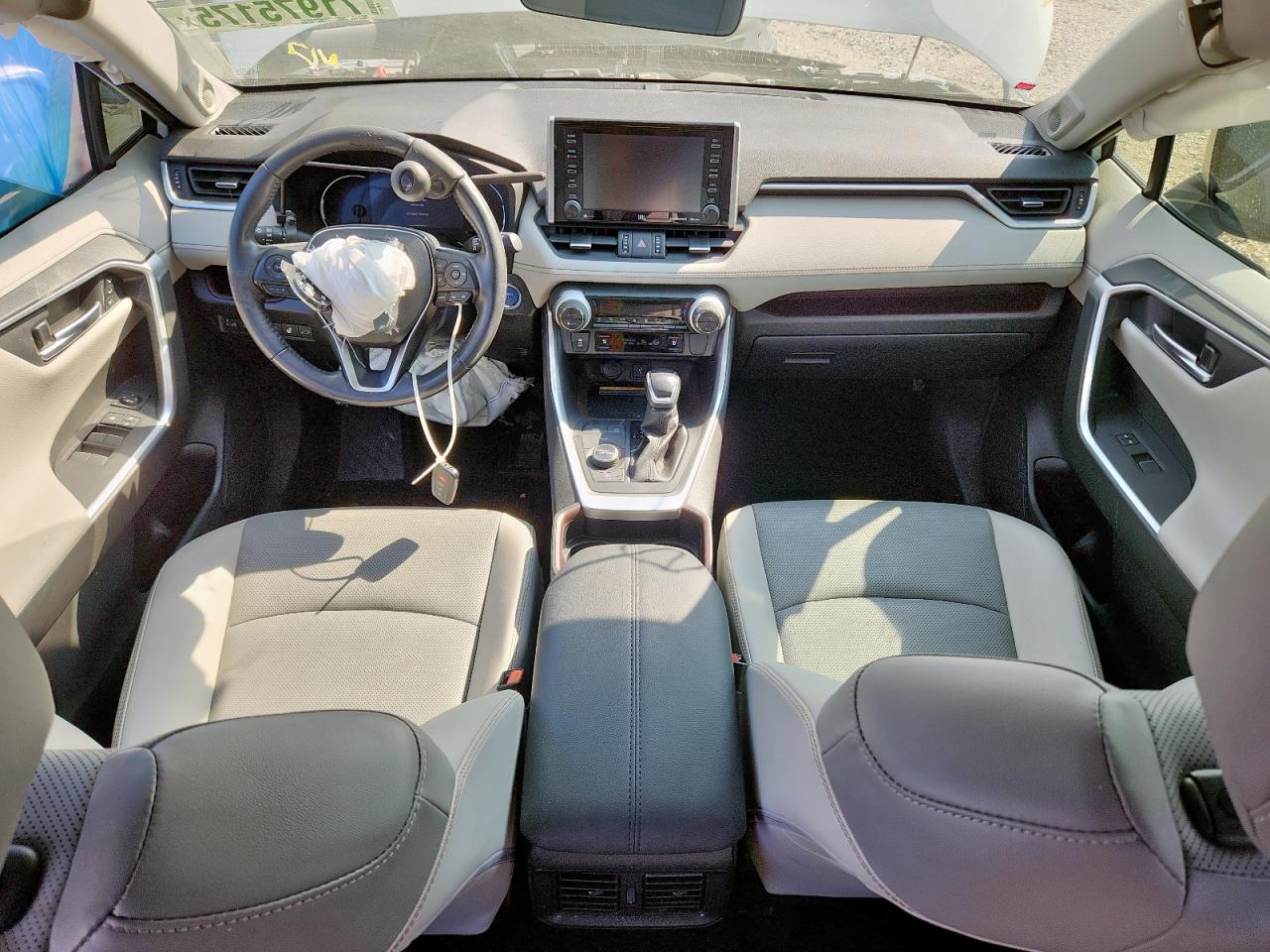 2020 Toyota Rav4 Limited VIN: JTMD6RFV3LD500643 Lot: 71975175