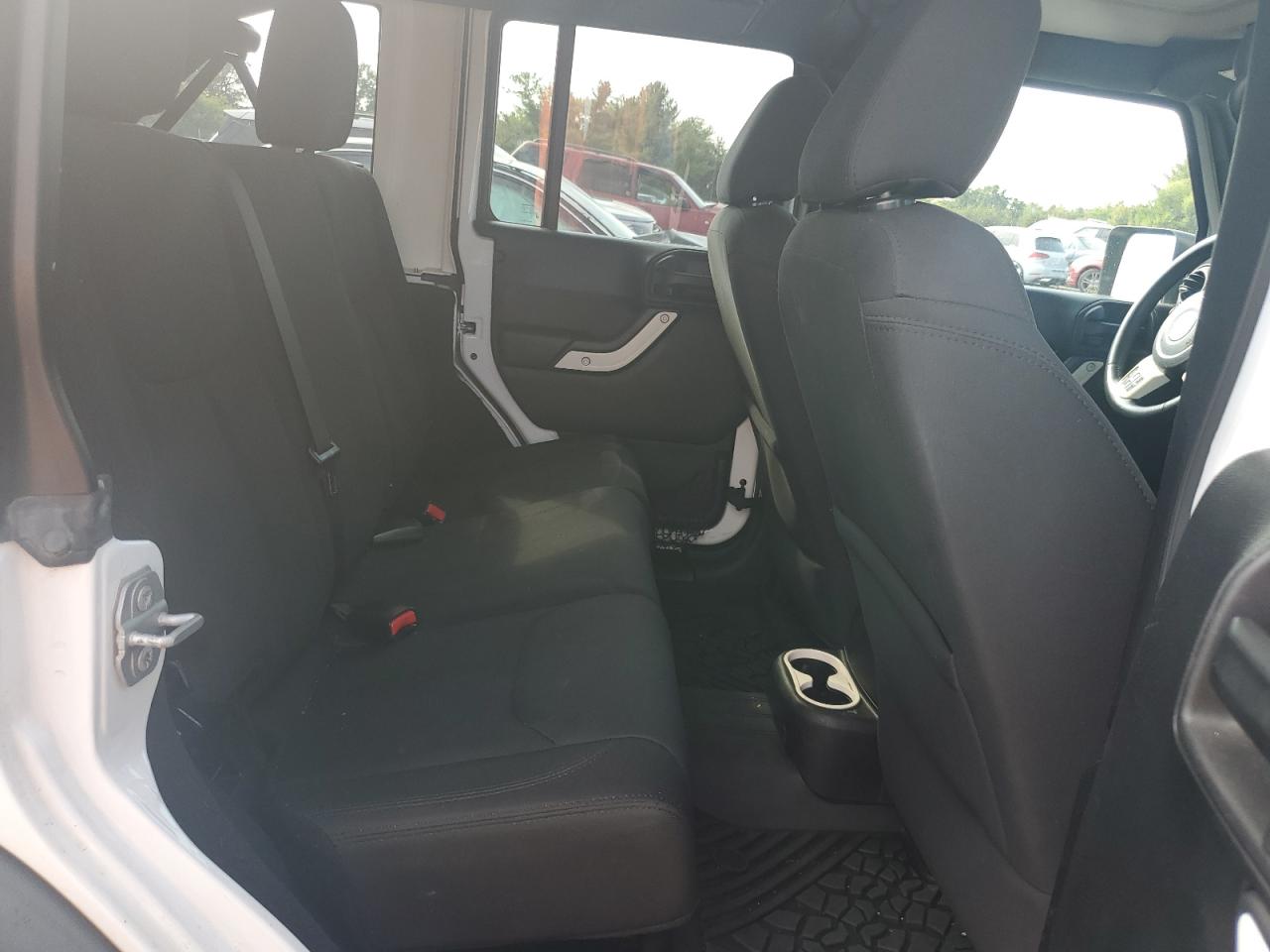 2016 Jeep Wrangler Unlimited Sport VIN: 1C4BJWDG4GL201053 Lot: 81426795