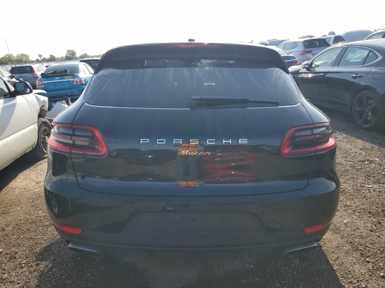 2018 Porsche Macan VIN: WP1AA2A54JLB12502 Lot: 81125865