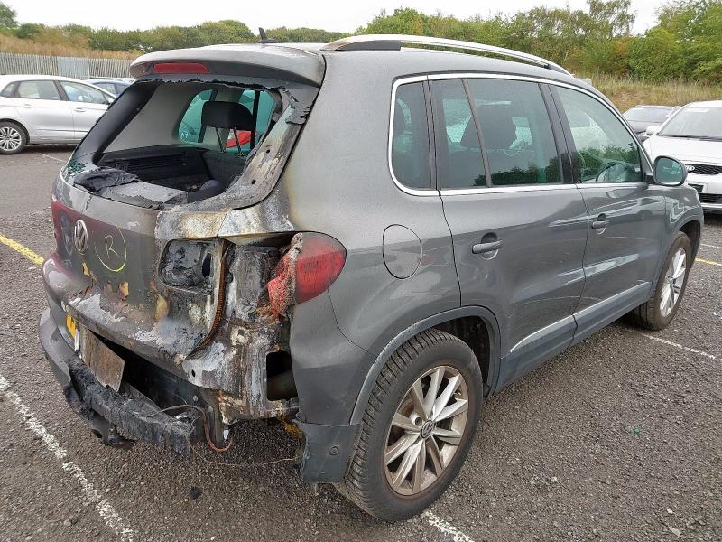 2013 VOLKSWAGEN TIGUAN SE TDI BLUE TECH 4 