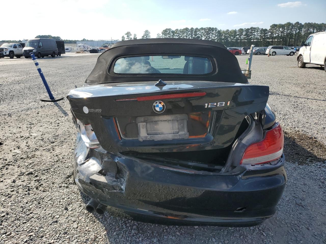 2009 BMW 128 I VIN: WBAUL73519VJ76951 Lot: 81200135