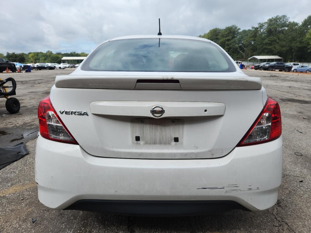 2017 Nissan Versa S VIN: 3N1CN7AP1HL903715 Lot: 81570295