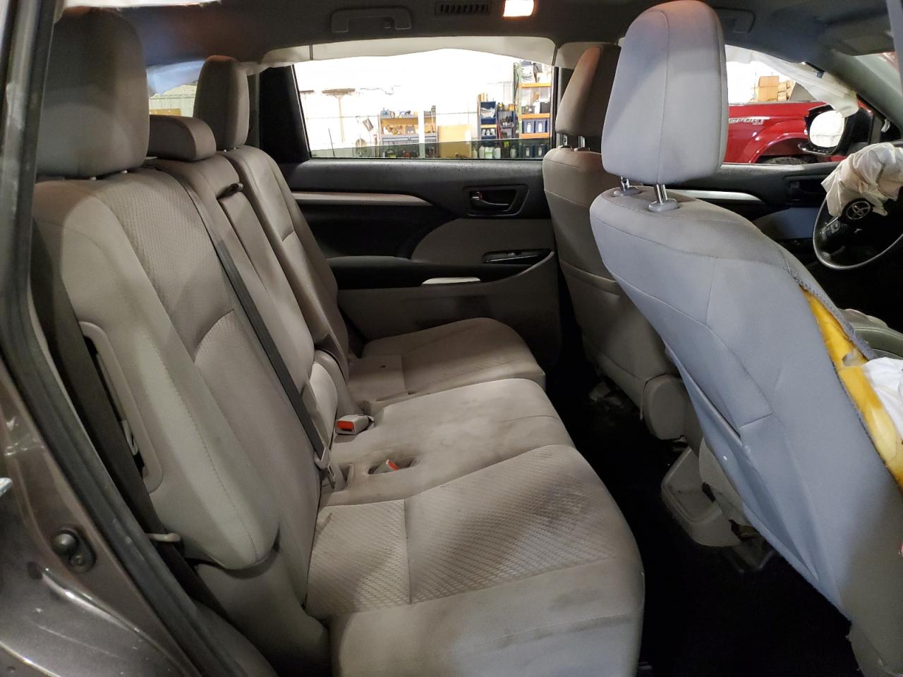 2018 Toyota Highlander Le VIN: 5TDBZRFH7JS854658 Lot: 82142605