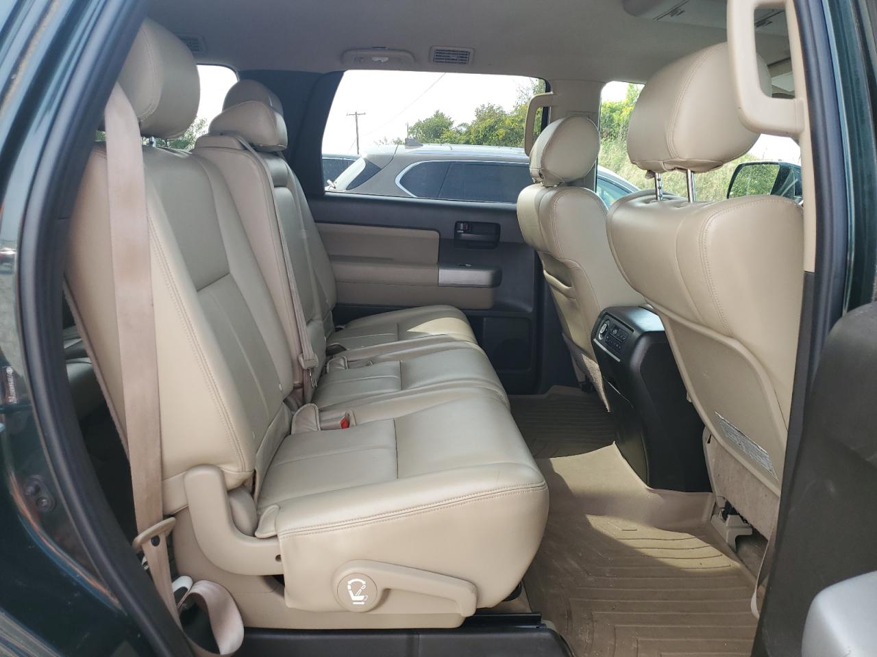 2008 Toyota Sequoia Sr5 VIN: 5TDBY64A68S014601 Lot: 71985595