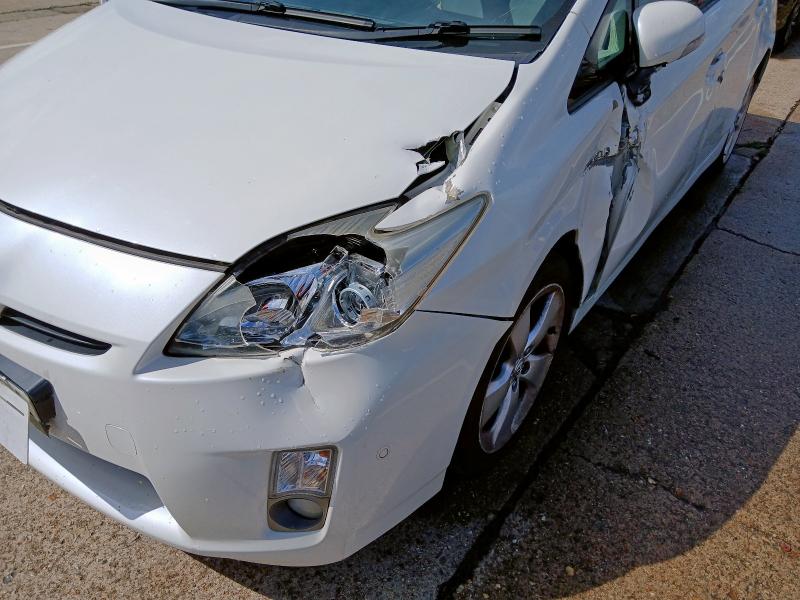 2010 TOYOTA PRIUS T SPIRIT