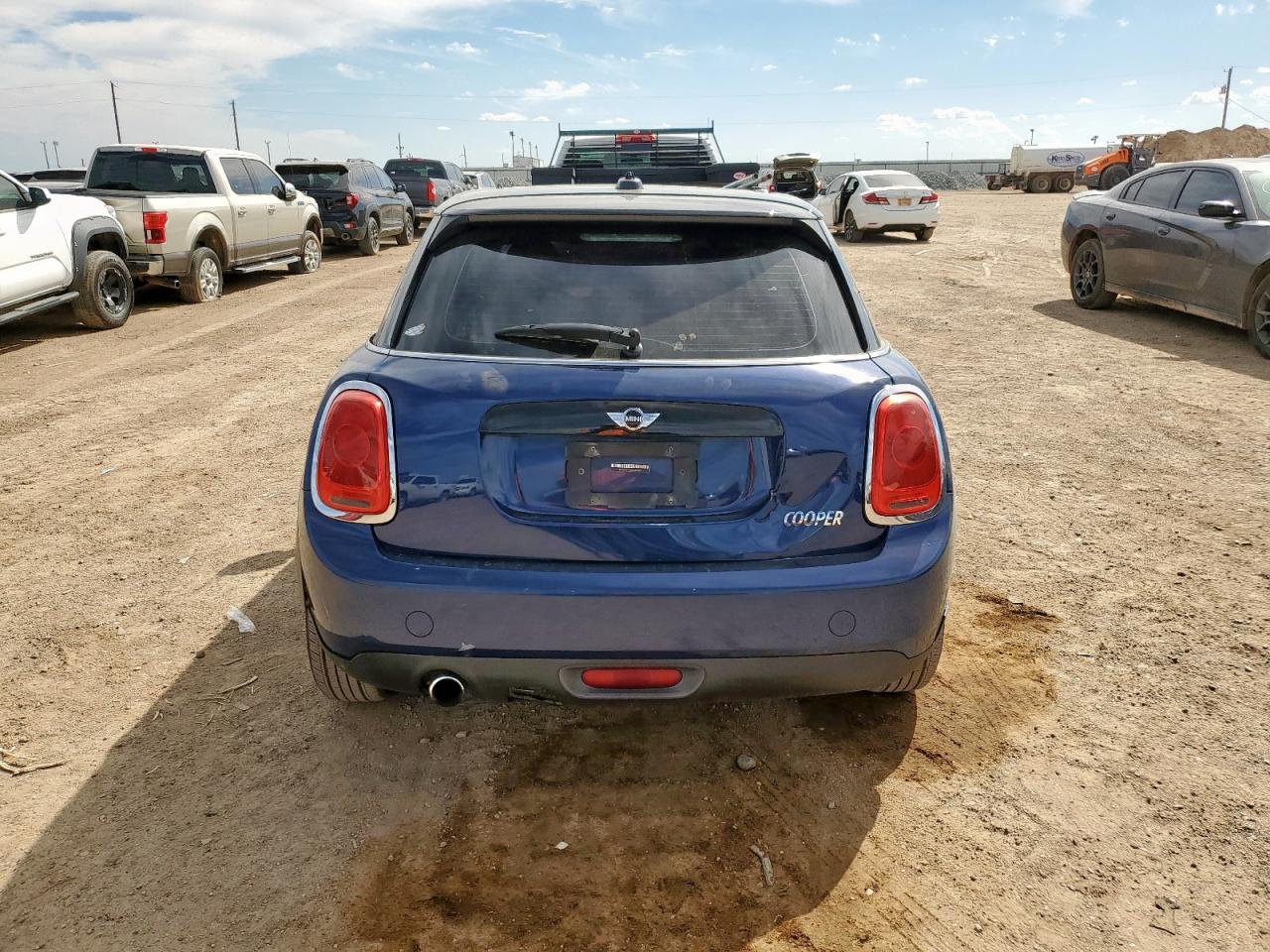 2016 Mini Cooper VIN: WMWXU1C5XG2E17169 Lot: 84556145