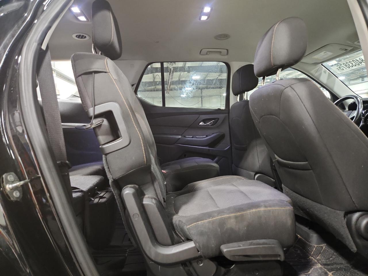 2018 Chevrolet Traverse Lt VIN: 1GNEVGKW3JJ161060 Lot: 84033875