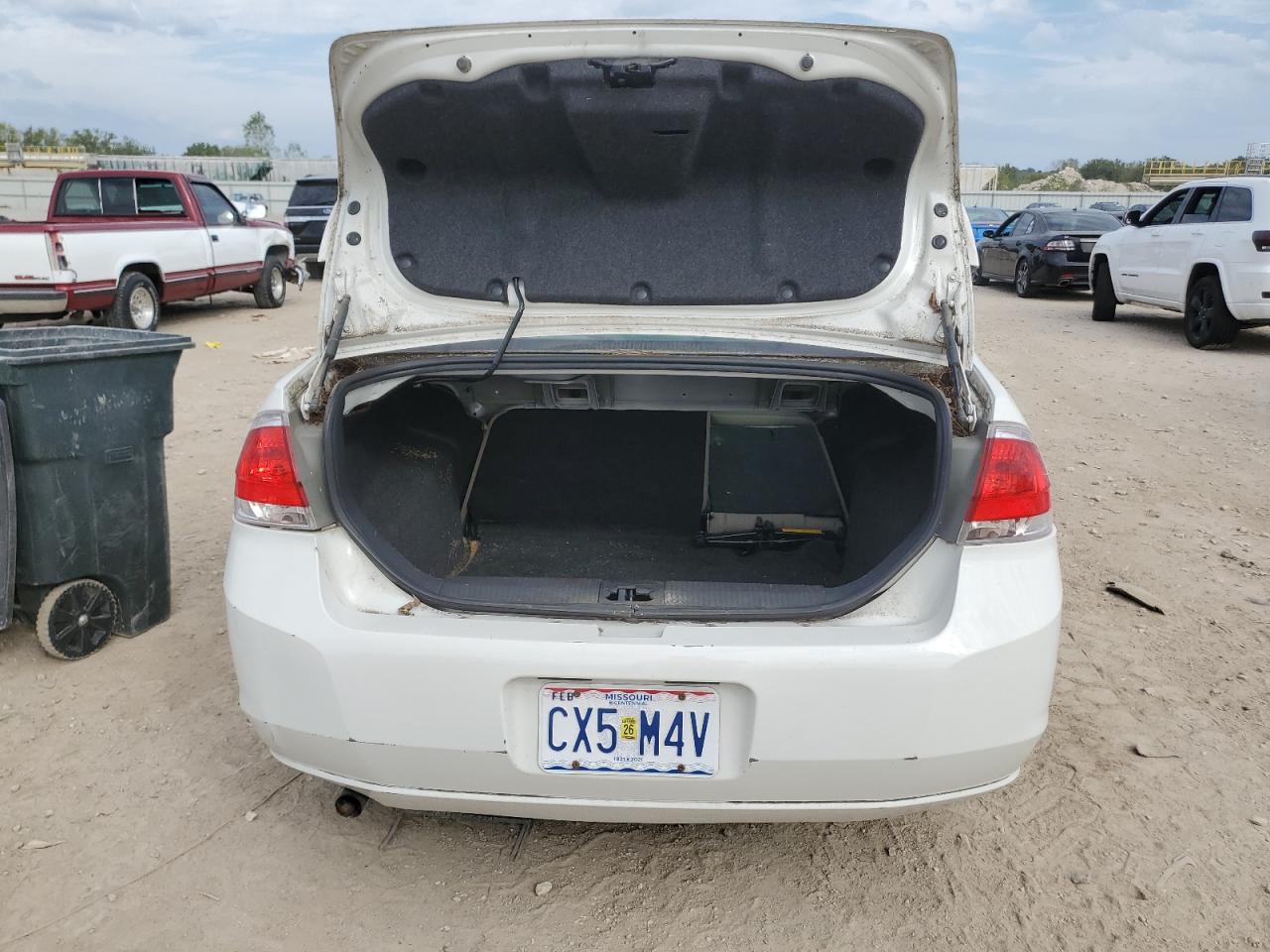 2010 Ford Focus Se VIN: 1FAHP3FN7AW228018 Lot: 84612475