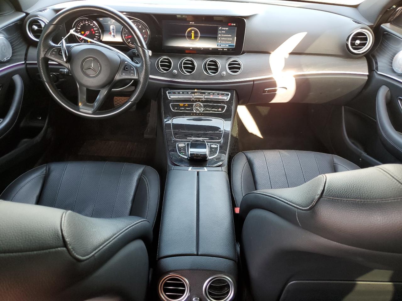 2017 Mercedes-Benz E 300 VIN: WDDZF4JB2HA037270 Lot: 83834655