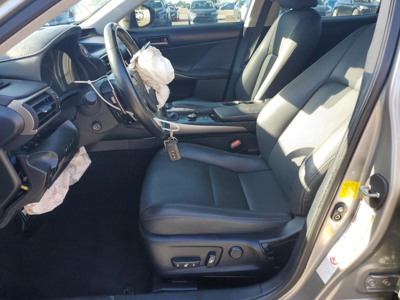 2018 Lexus Is 300 VIN: JTHBA1D24J5082275 Lot: 81484105