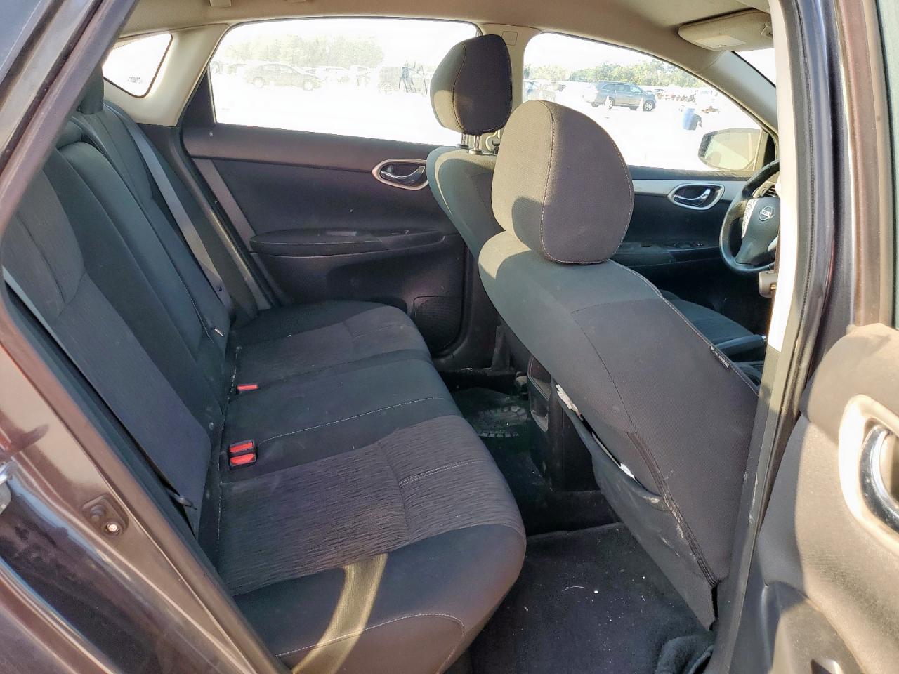 2015 Nissan Sentra S VIN: 3N1AB7AP4FL694256 Lot: 71804165