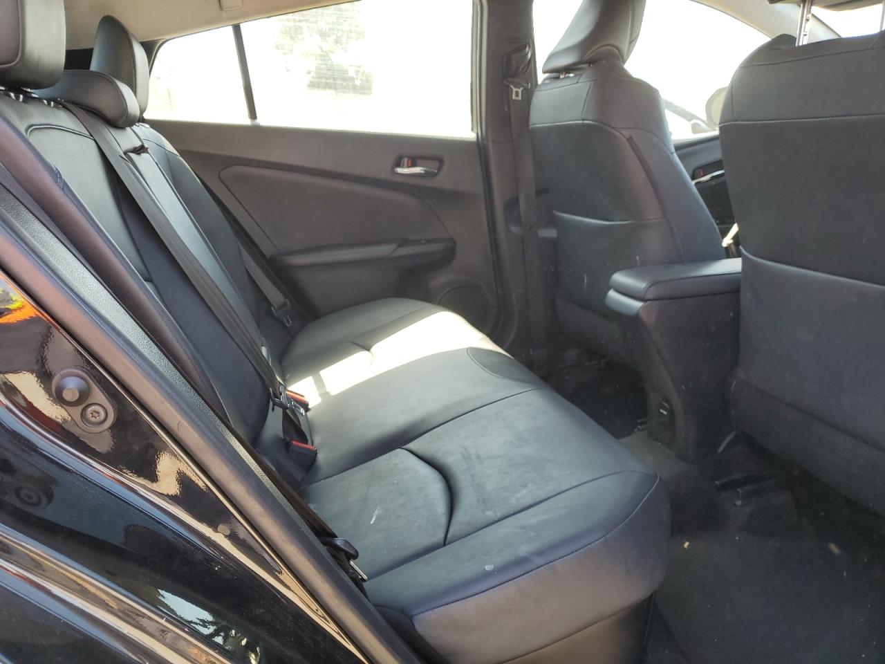 2016 Toyota Prius VIN: JTDKARFU8G3019988 Lot: 71322985