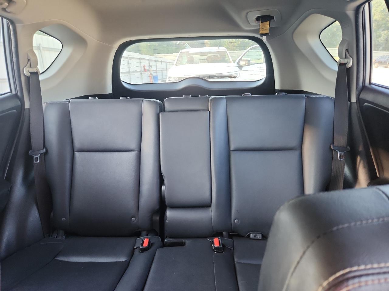 2018 Toyota Rav4 Limited VIN: JTMYFREV1JD130213 Lot: 81703395