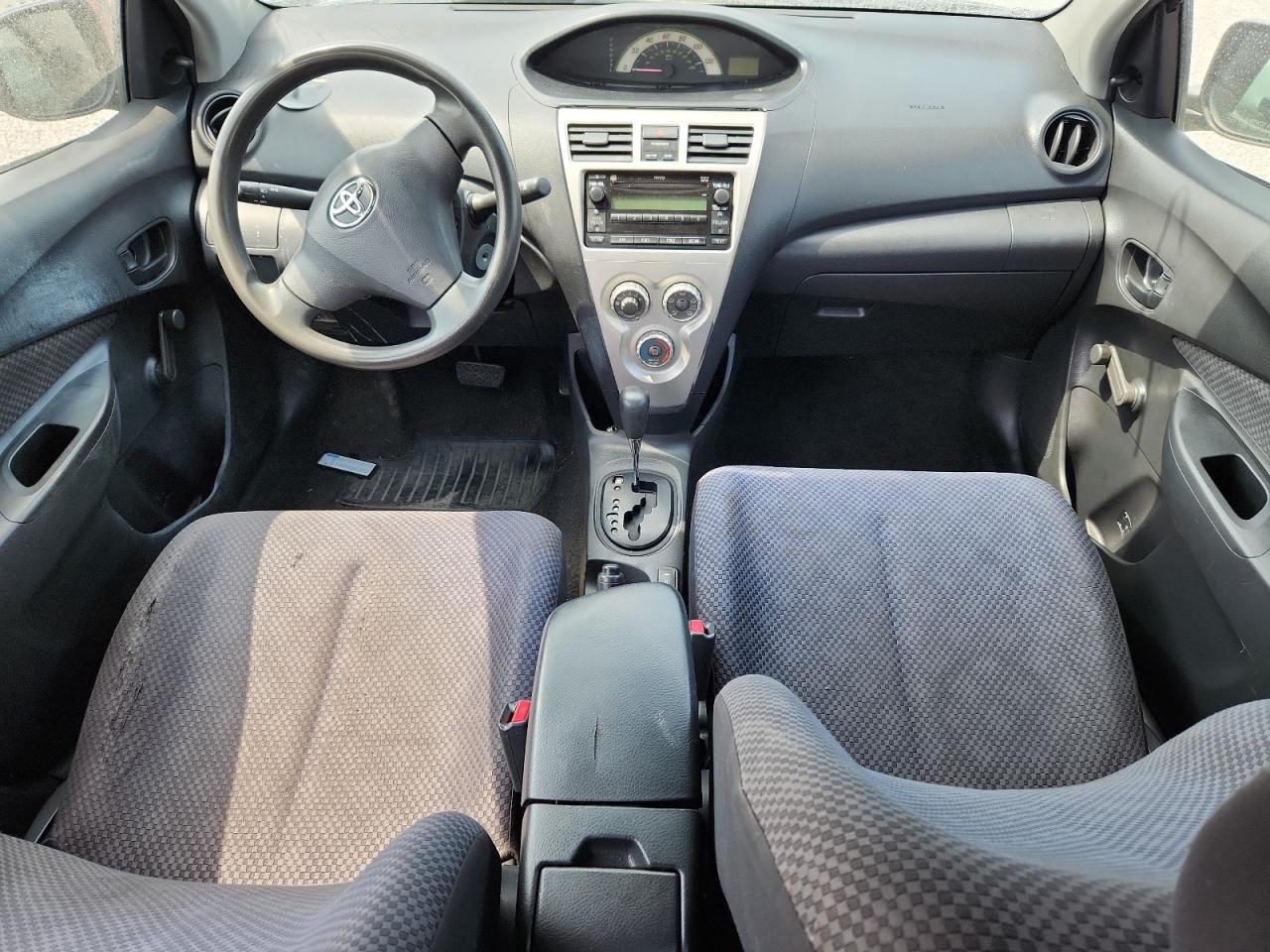 2007 Toyota Yaris VIN: JTDBT923871024613 Lot: 71727895