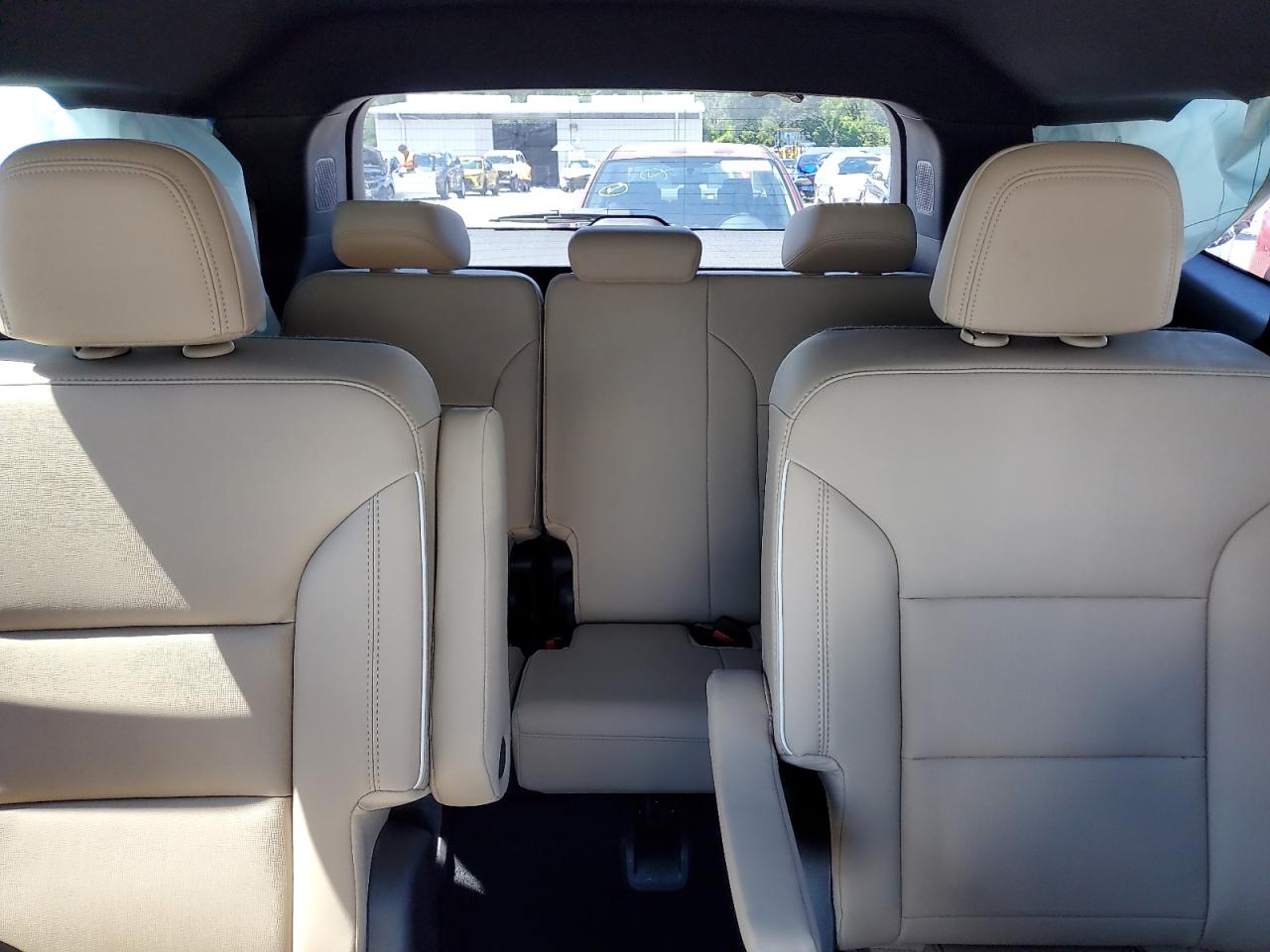 2025 Buick Enclave Preferred VIN: 5GAEVARS8SJ163950 Lot: 81225745