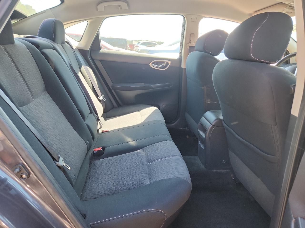 2014 Nissan Sentra S VIN: 3N1AB7APXEL615672 Lot: 70508735