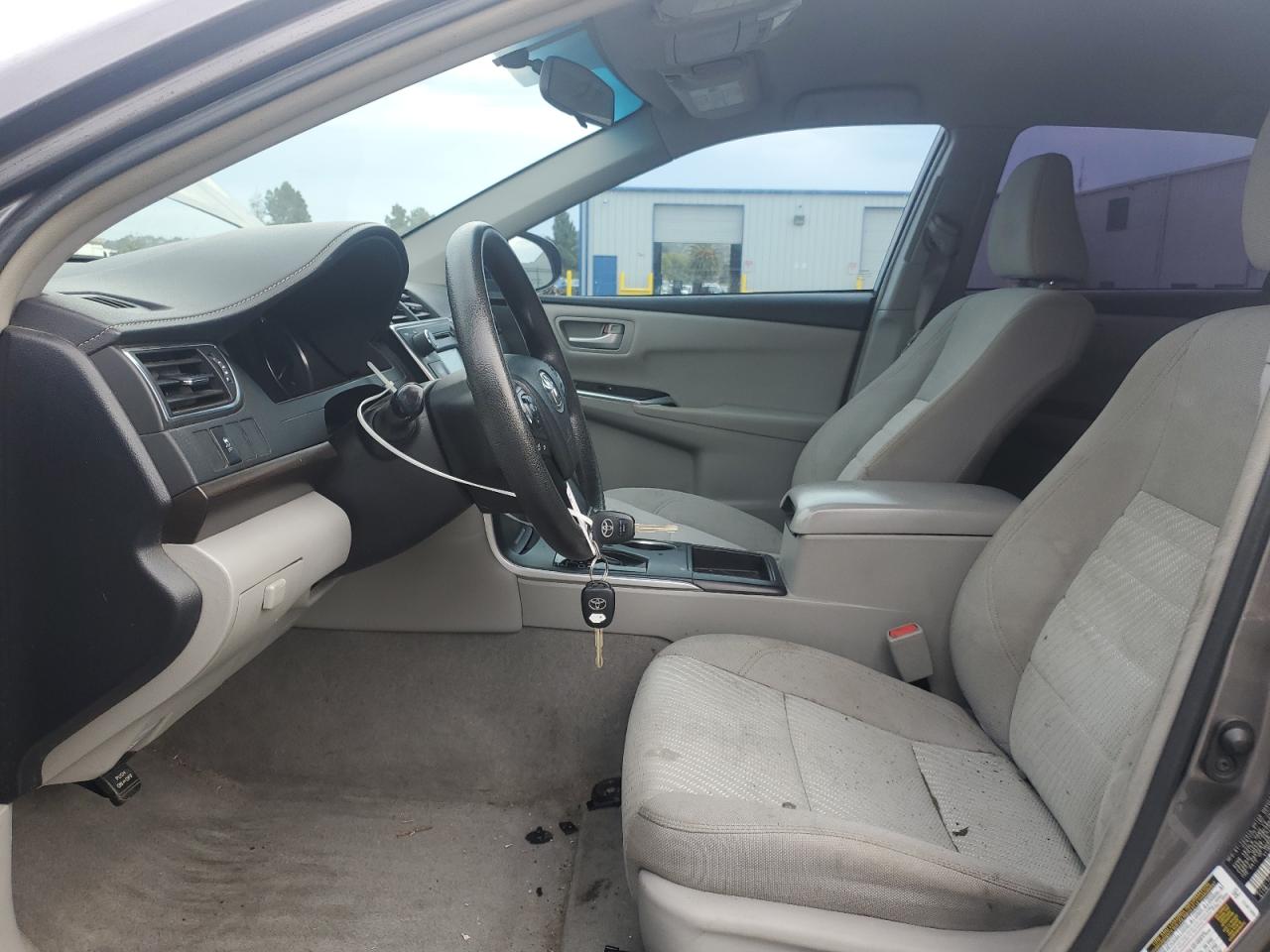 2016 Toyota Camry Le VIN: 4T1BF1FK4GU610603 Lot: 81155635