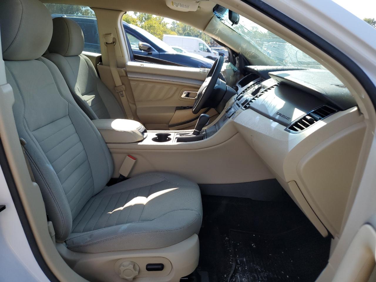 2018 Ford Taurus Se VIN: 1FAHP2D85JG105108 Lot: 80857365