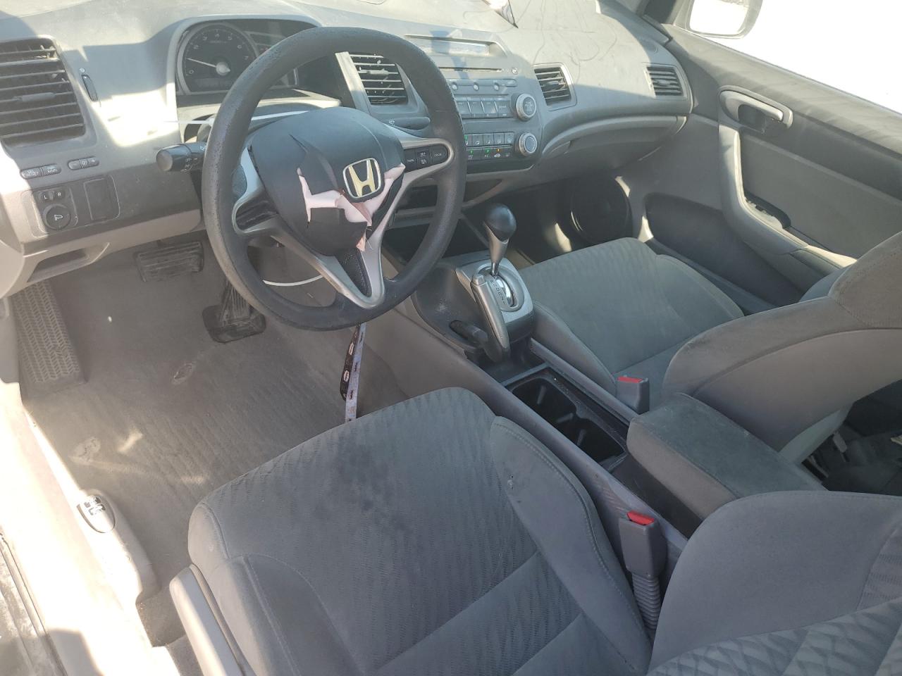 2009 Honda Civic Lx VIN: 2HGFG12619H521767 Lot: 71197335