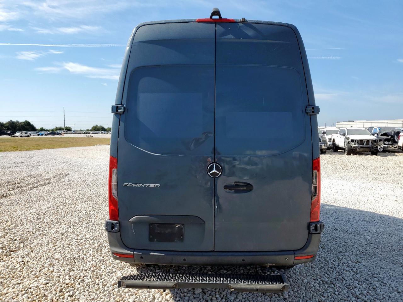 2019 Mercedes-Benz Sprinter 2500/3500 VIN: WD4PF0CD2KP066187 Lot: 67625965