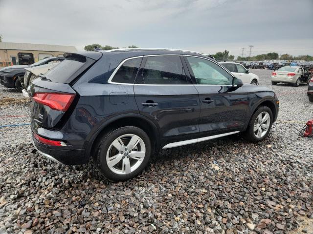  AUDI Q5 2018 Черный