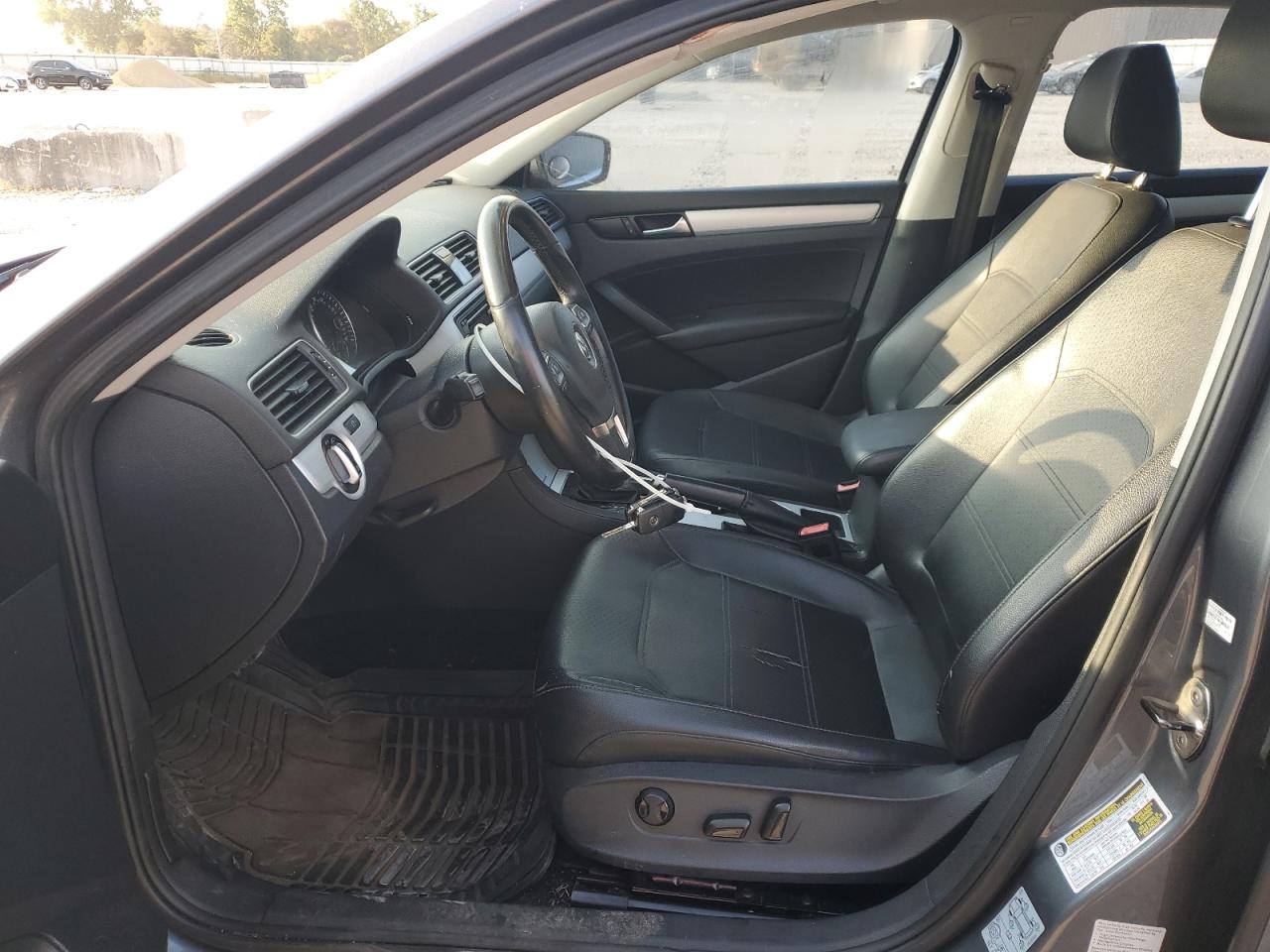 2013 Volkswagen Passat Se VIN: 1VWBH7A3XDC038484 Lot: 71779225