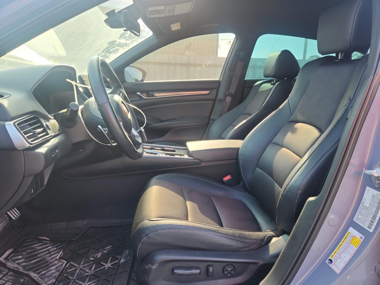 2022 Honda Accord Sport VIN: 1HGCV1F32NA006035 Lot: 80906405