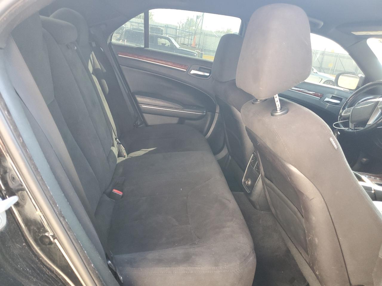 2012 Chrysler 300 VIN: 2C3CCAAG1CH116429 Lot: 83935145