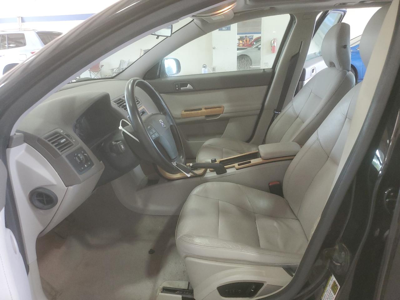 2008 Volvo V50 2.4I VIN: YV1MW382X82368171 Lot: 83976415