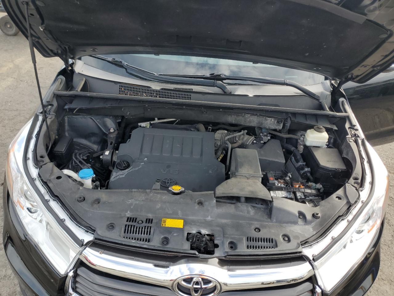 2015 Toyota Highlander Xle VIN: 5TDJKRFH0FS145321 Lot: 84544675