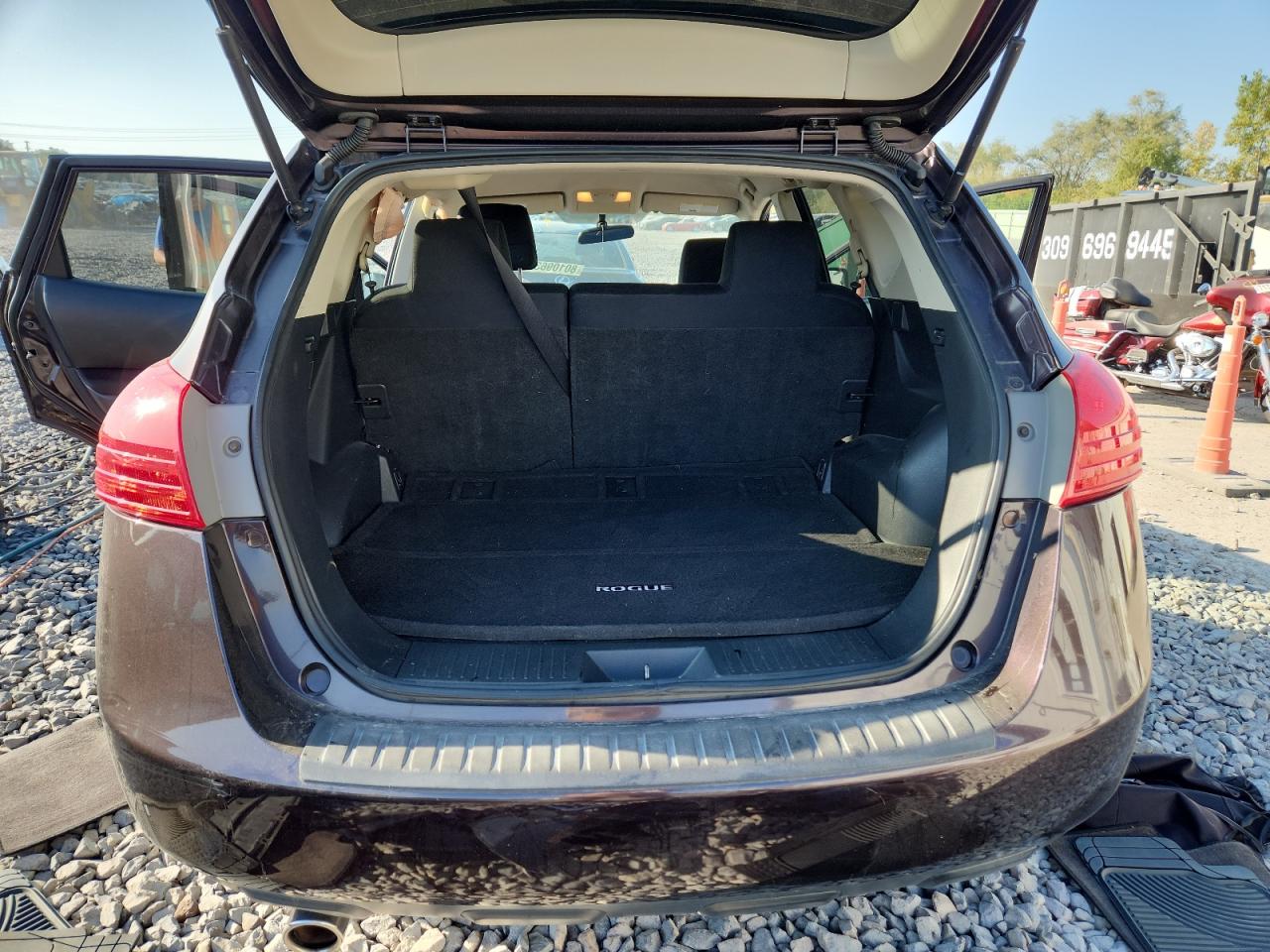 2011 Nissan Rogue S VIN: JN8AS5MV2BW297584 Lot: 80109635