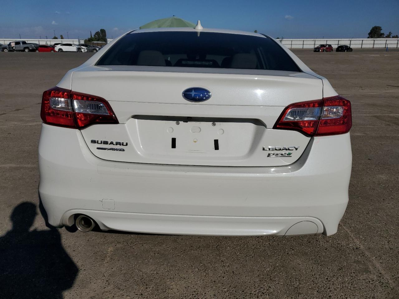 2017 Subaru Legacy 2.5I Premium VIN: 4S3BNAC63H3037005 Lot: 84575565