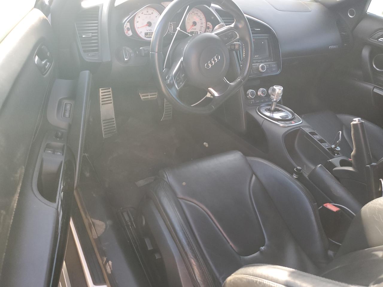 2011 Audi R8 5.2 Quattro VIN: WUAVNAFG0BN002003 Lot: 84017155