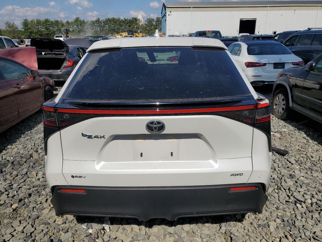 2024 Toyota Bz4X Xle VIN: JTMABACA1RA069117 Lot: 80920035