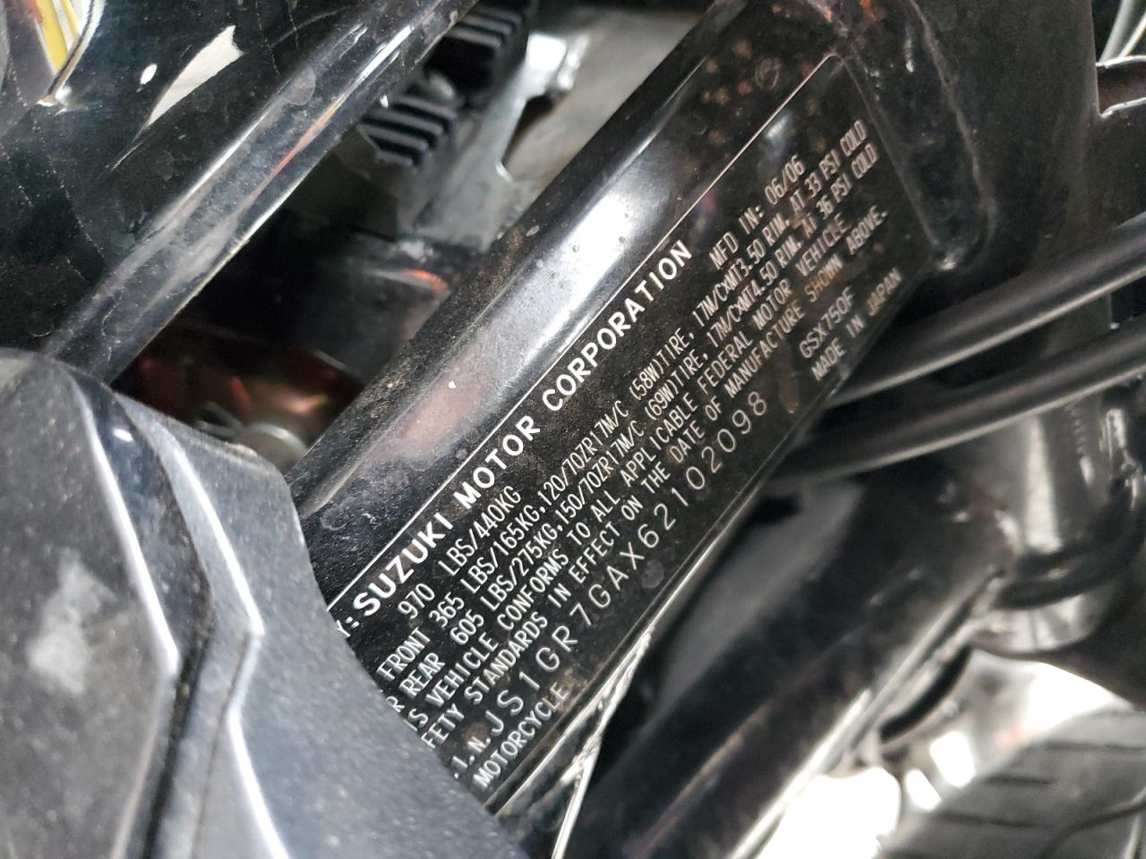 2006 Suzuki Gsx750 F VIN: JS1GR7GAX62102098 Lot: 80795665