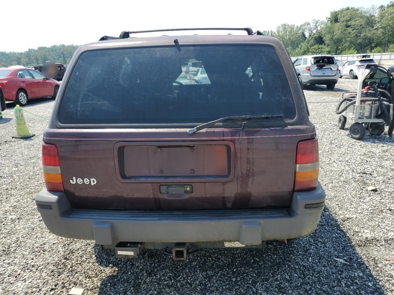 1995 Jeep Grand Cherokee Laredo VIN: 1J4GZ58S0SC749643 Lot: 70354975