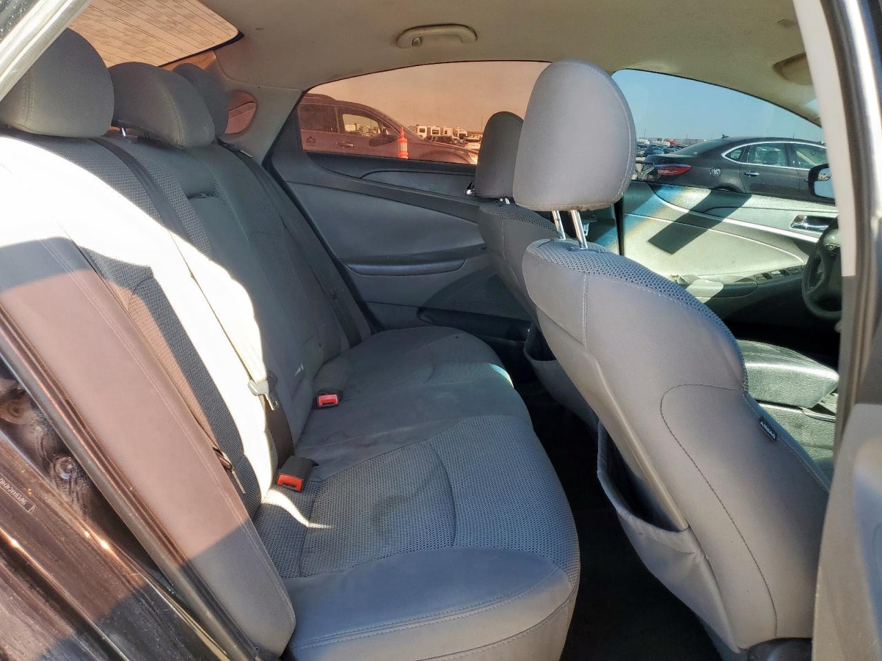 2014 Hyundai Sonata Gls VIN: 5NPEB4AC4EH824349 Lot: 81751065