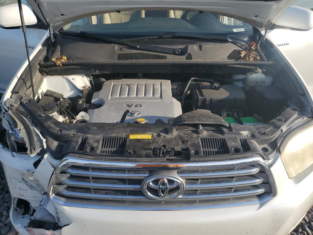 2008 Toyota Highlander Limited VIN: JTEES42A882065204 Lot: 80880405