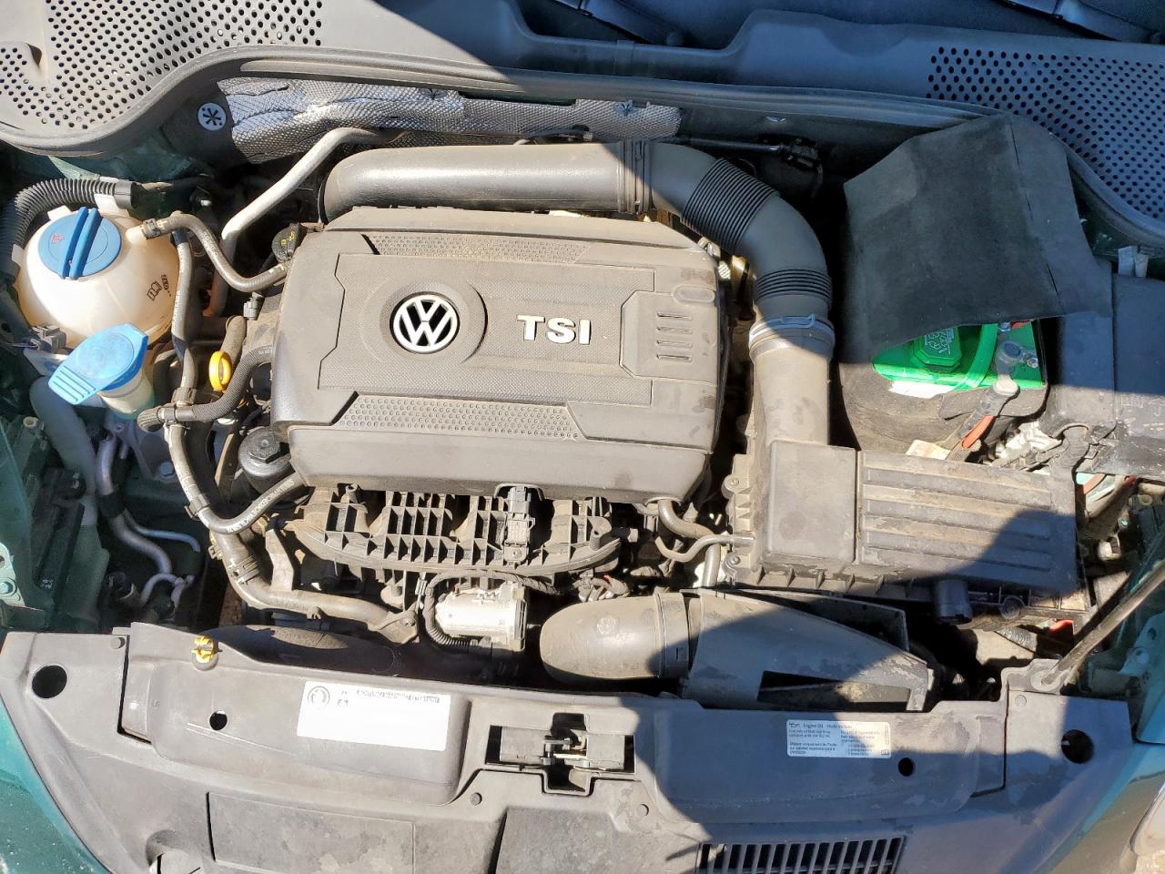 2017 Volkswagen Beetle 1.8T VIN: 3VWF17ATXHM611099 Lot: 84446885