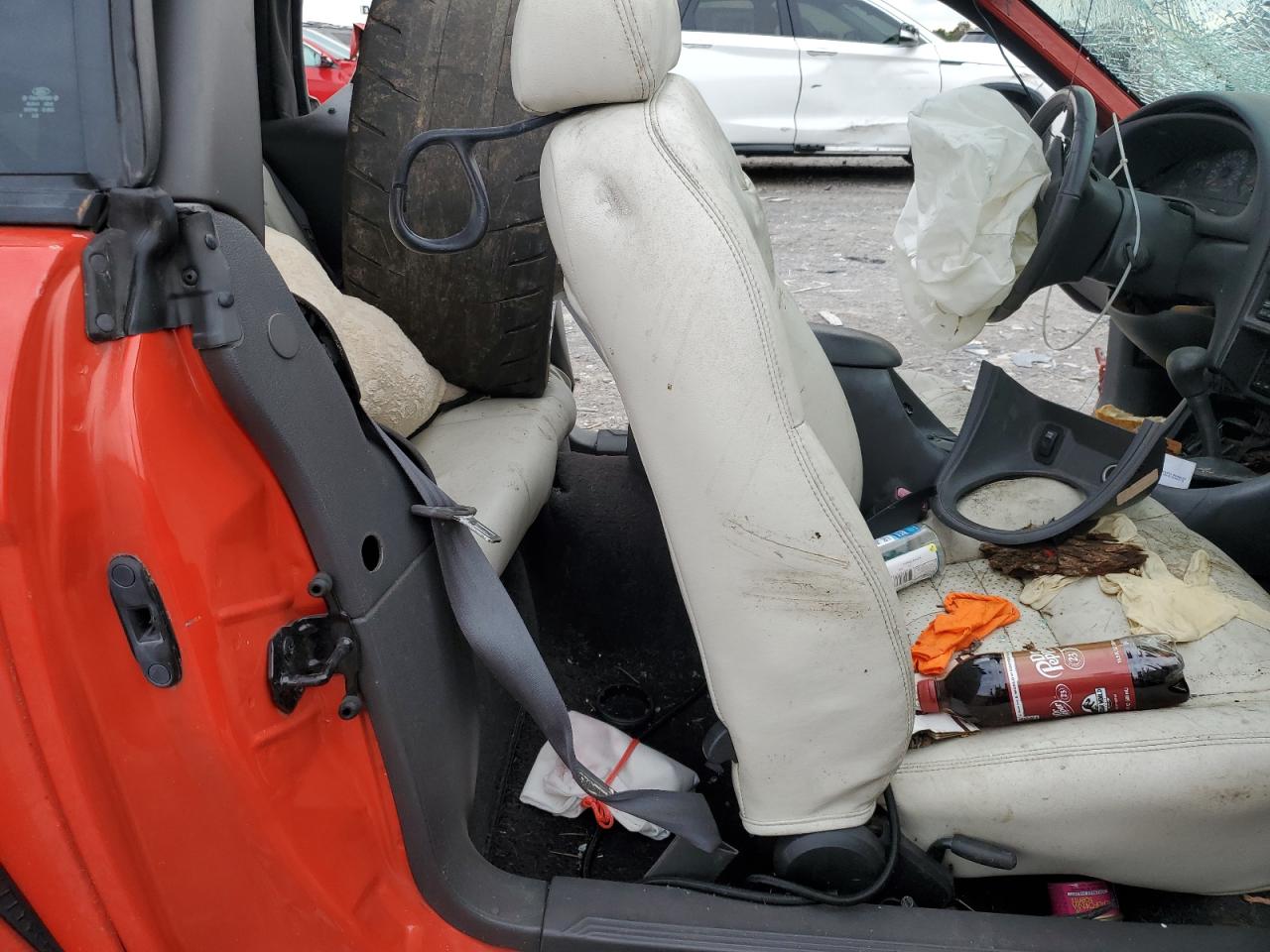 2000 Ford Mustang Gt VIN: 1FAFP45X5YF107000 Lot: 81510775